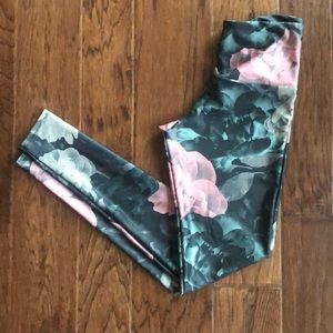 Onzie High Rise Alpine Floral Legging